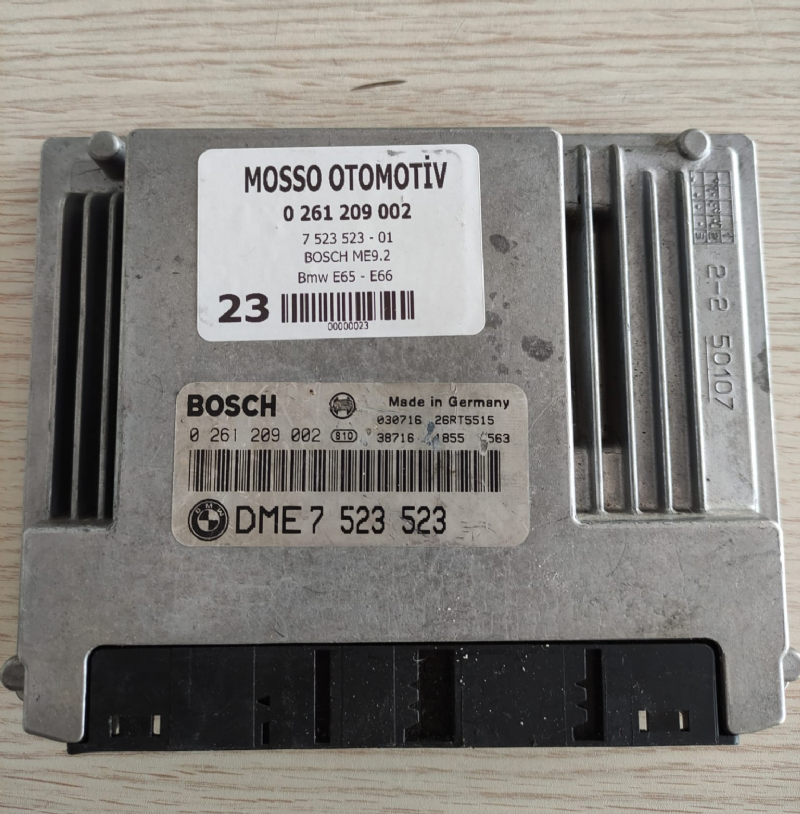 0261209002 BMW E65 740İ MOTOR BEYNİ ME9.2 DME 7523523 - 0 261 209 002