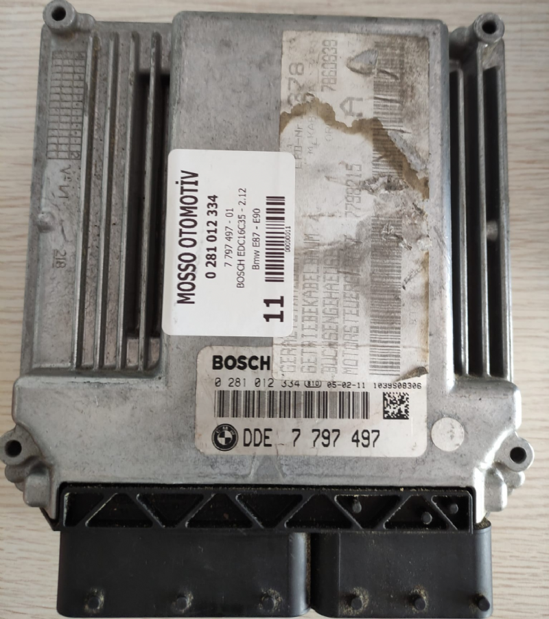 0281012334 BMW E90 320D MOTOR BEYNİ DME 7797497 - 0 281 012 334