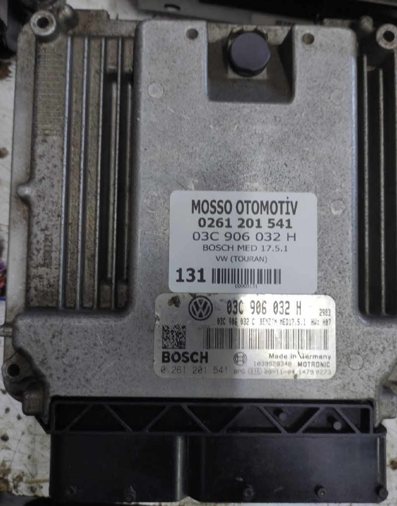 0261201541 - 03C906032 - VW GOLF MOTOR BEYNİ MED 17.5.1 - 0 261 201 541 - 03C 906 032 H