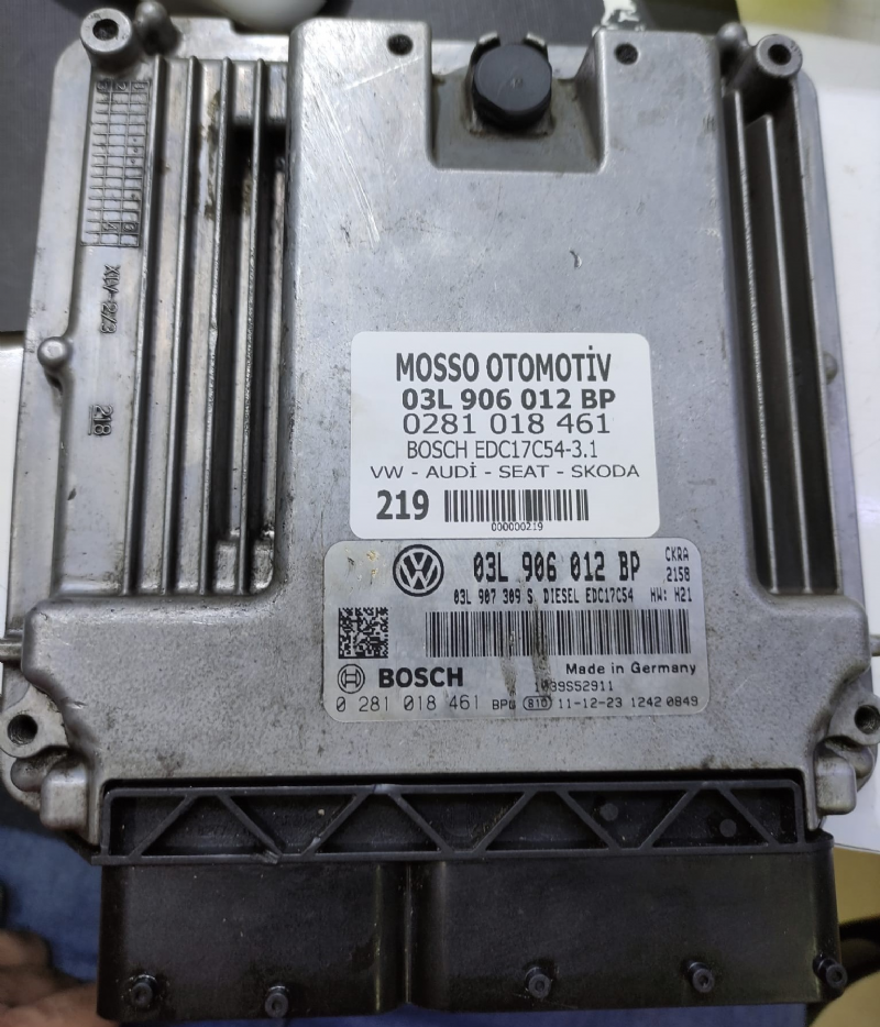 0281018461 - 03L906012BP - VW - AUDİ - SEAT - SKODA MOTOR BEYNİ EDC17C54 - 0 281 018 461 - 03L 906 012 BP 