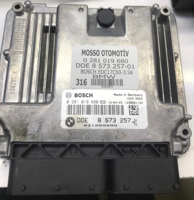 0281019680 - DDE8573257-01 - BMW MOTOR BEYNİ EDC17C50 - 0281 019 680 - DEE 8 573 257 - 01
